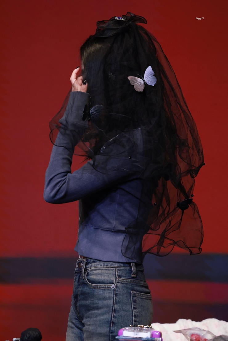 Yizhuo Ning