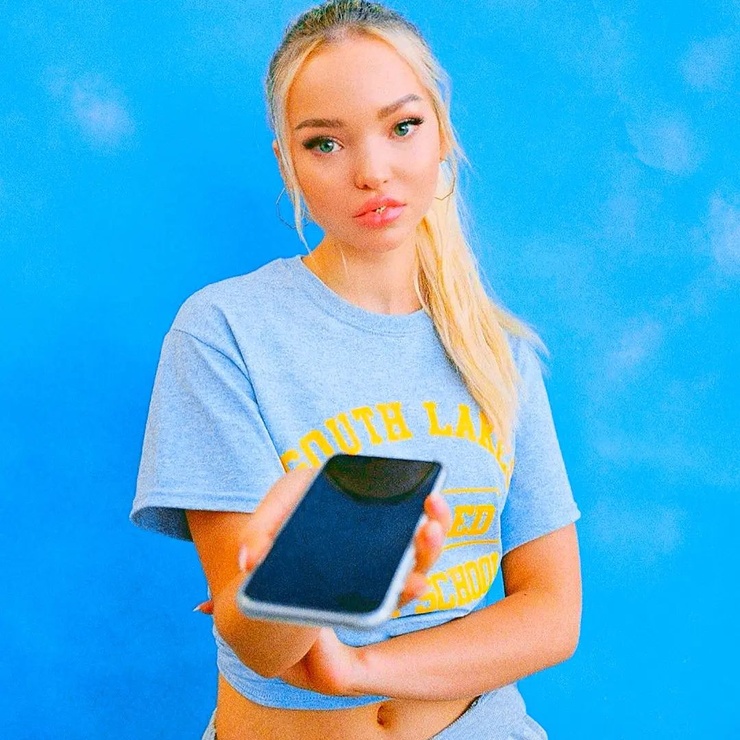 Dove Cameron