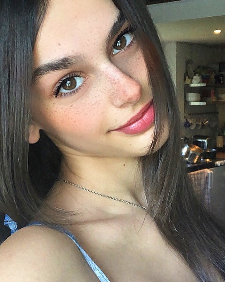 Roya Athina