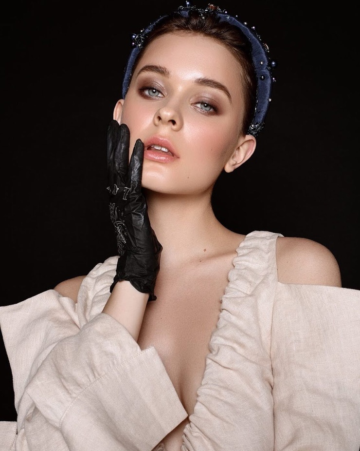 Amanda Saburova