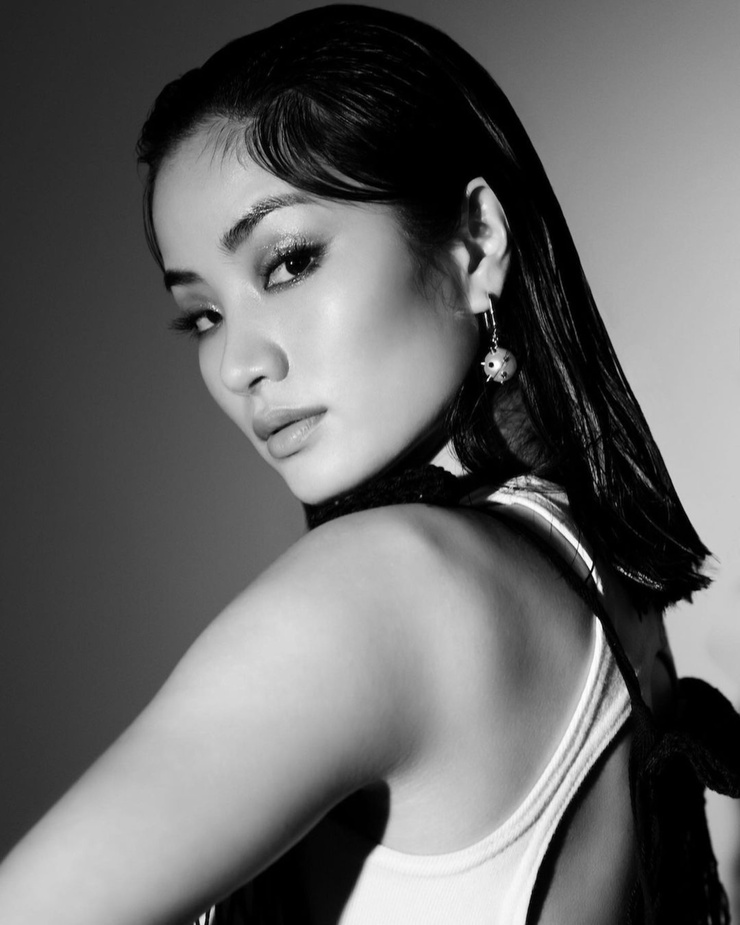 Anna Sawai