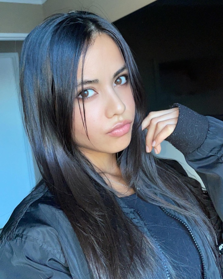 Farzaana Isaacs Farzaana Isaacs