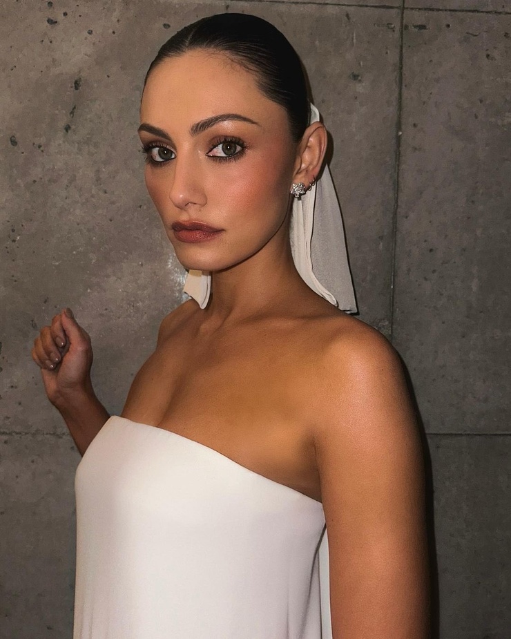 Phoebe Tonkin