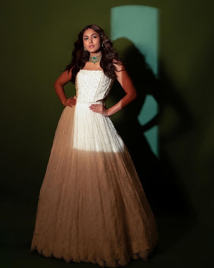 Mrunal Thakur