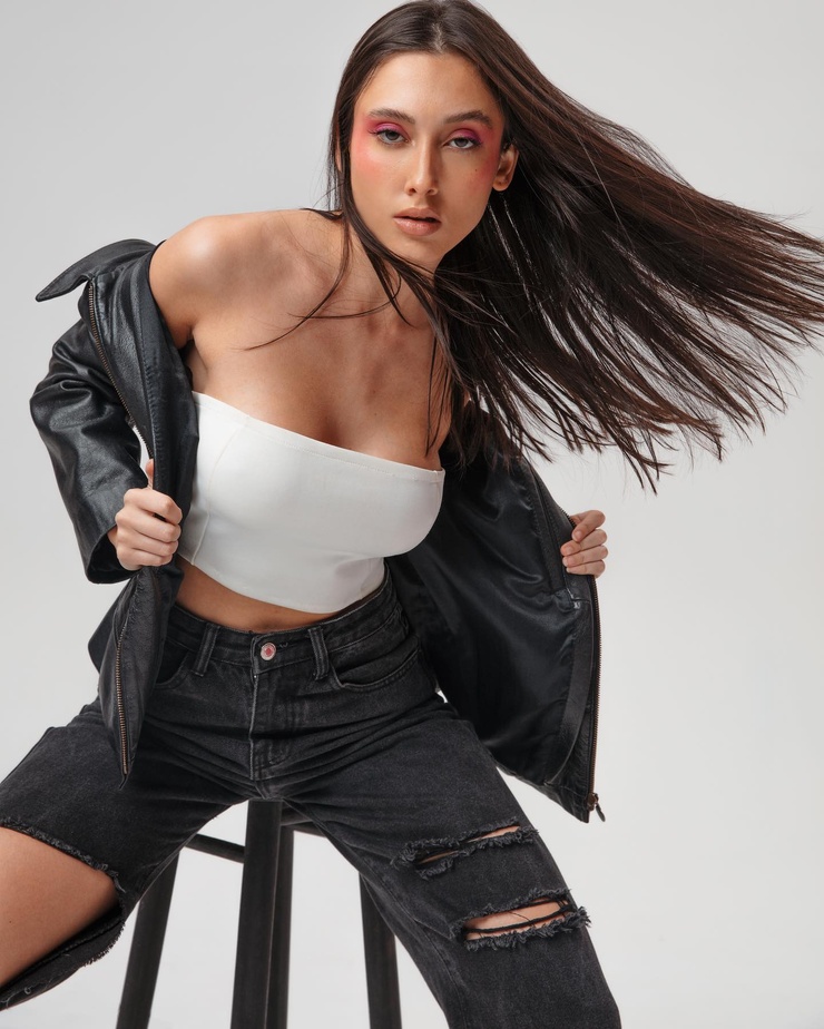 Isabela Antunes II