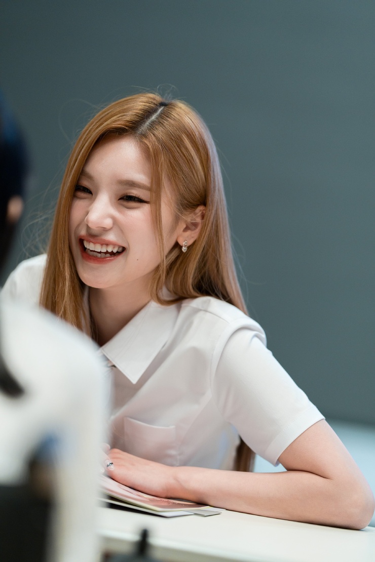 Hwang Yeji