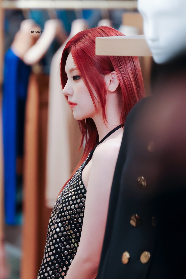 Hwang Yeji