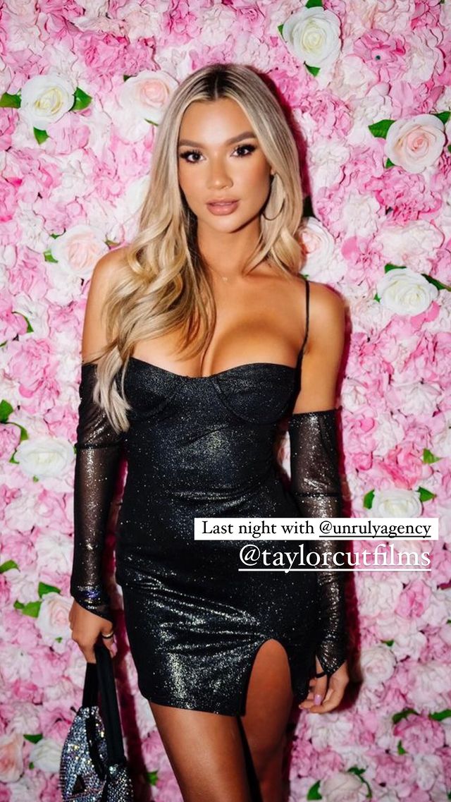 Alexa Collins