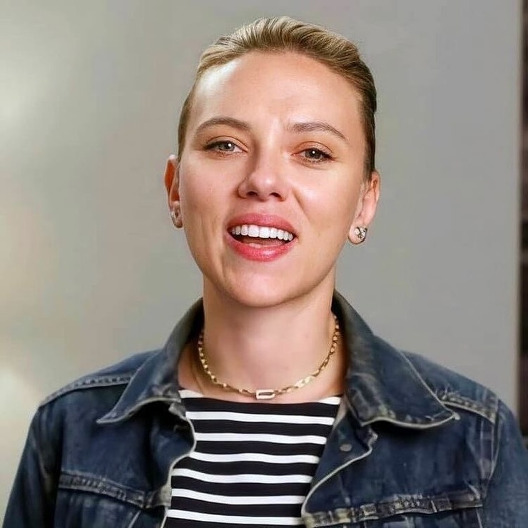 Scarlett Johansson Scarlett Johansson