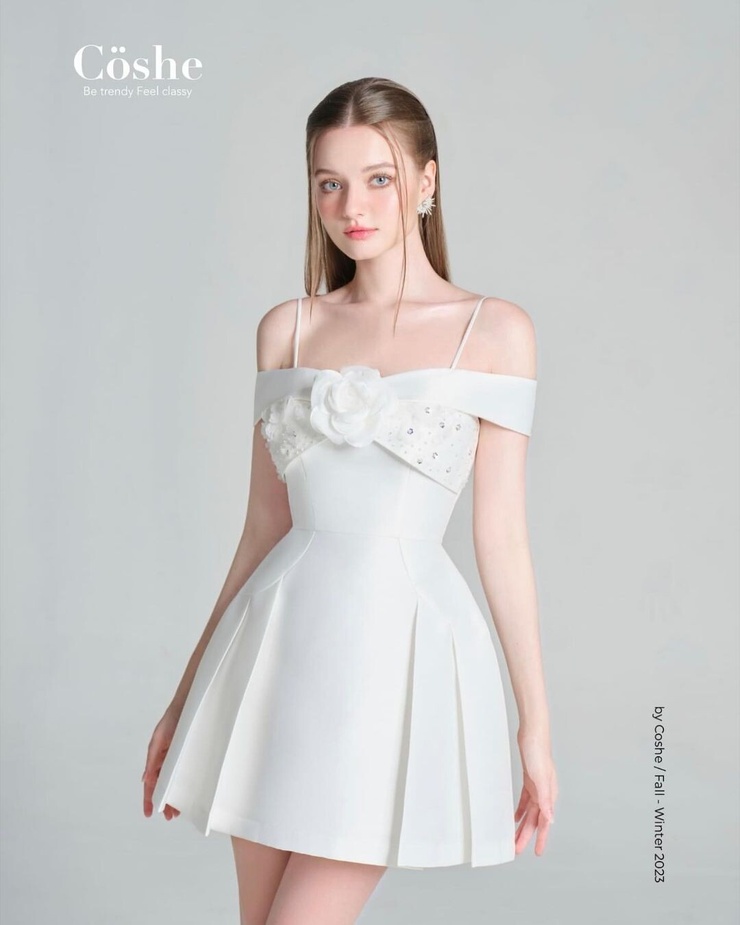 Polina Gomzina Polina Gomzina
