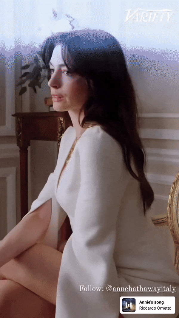 Anne Hathaway