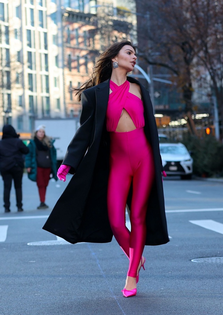 Emily Ratajkowski