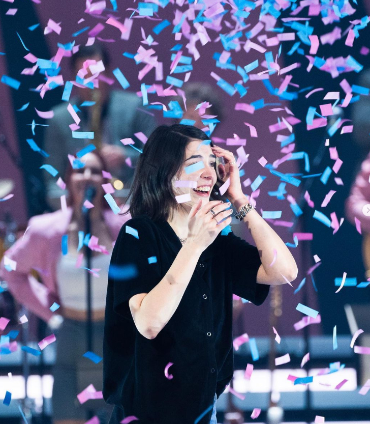 Wer stiehlt mir die Show? Wer stiehlt mir die Show?
