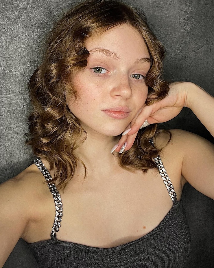 Anna Bokova Anna Bokova