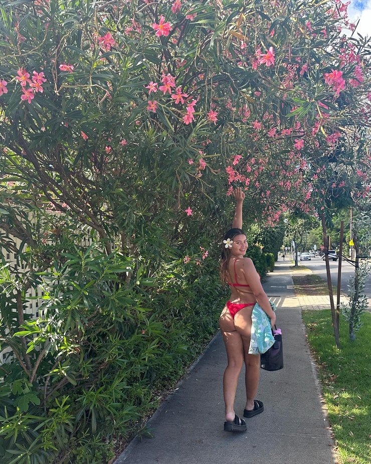 Sofia Jamora Sofia Jamora
