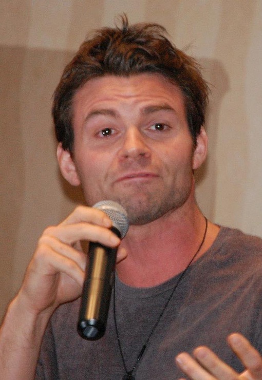 Daniel Gillies