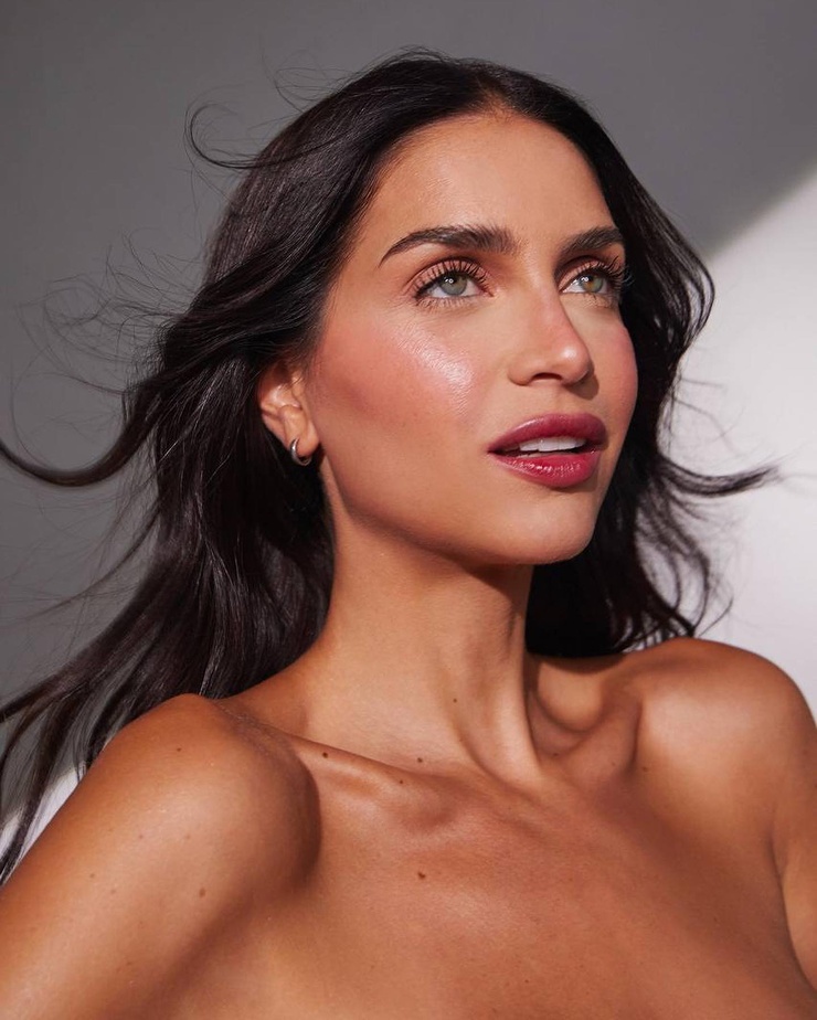 Zaira Nara Zaira Nara