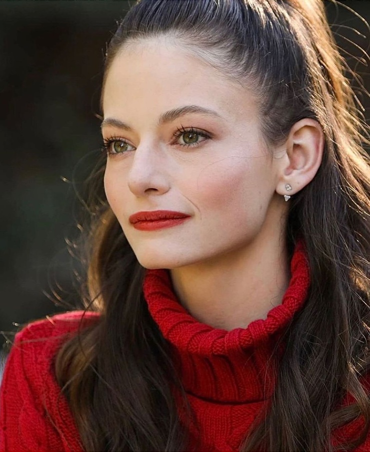 Mackenzie Foy