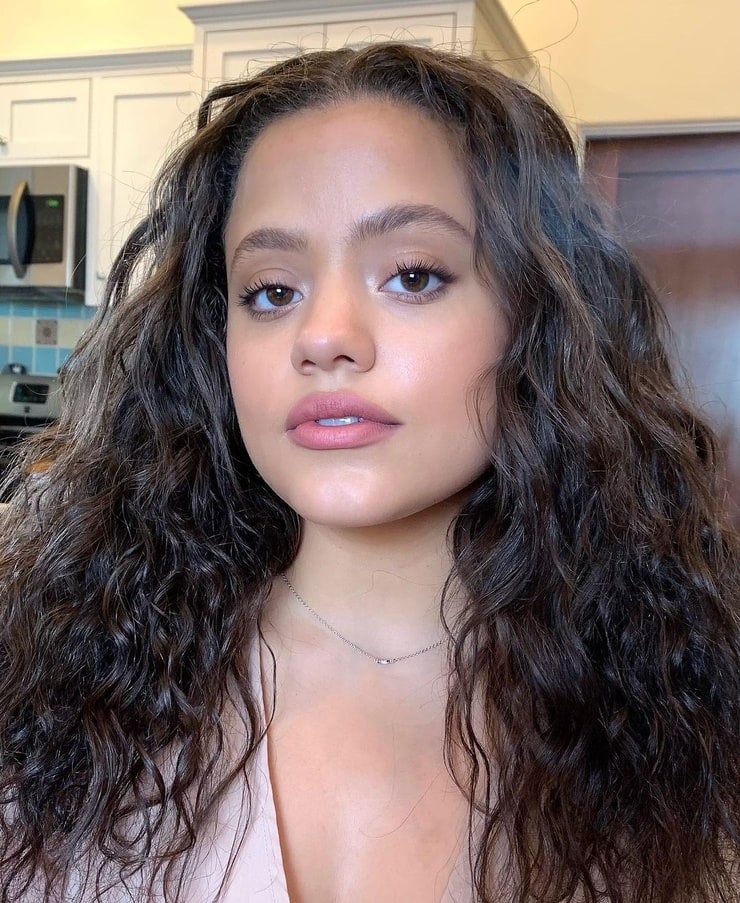 Sarah Jeffery