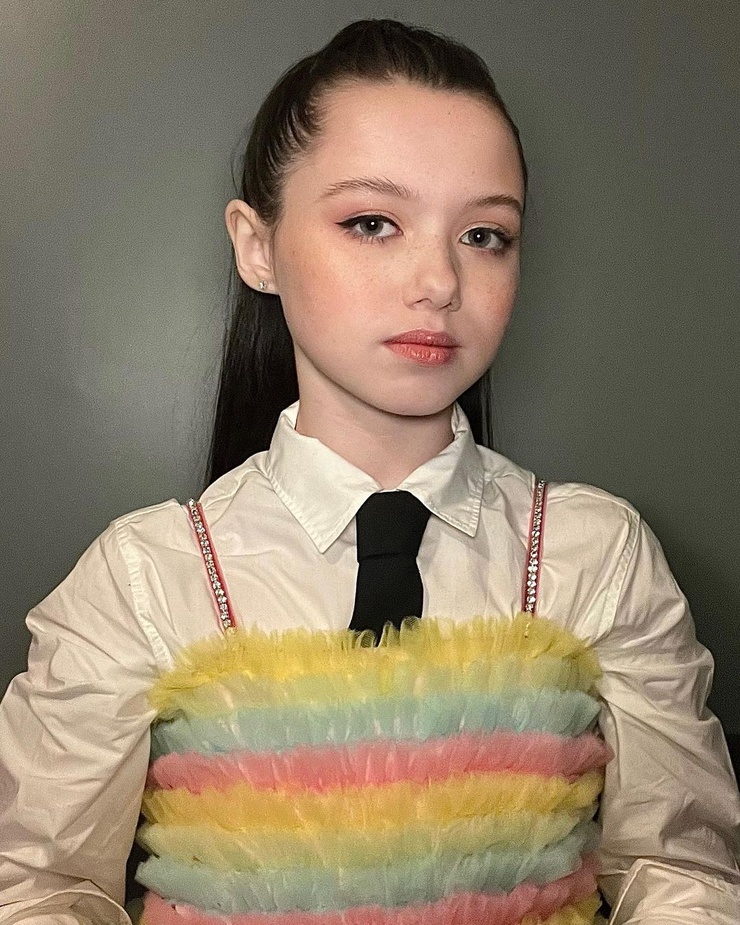 Violet McGraw