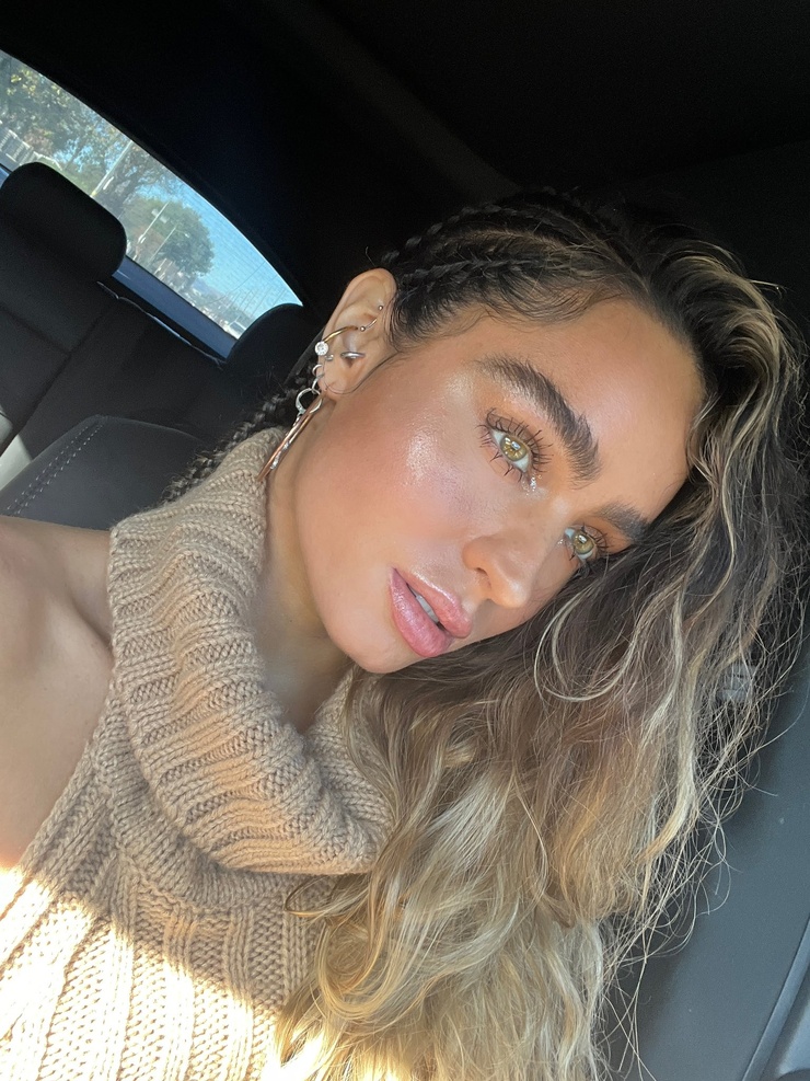 Sommer Ray