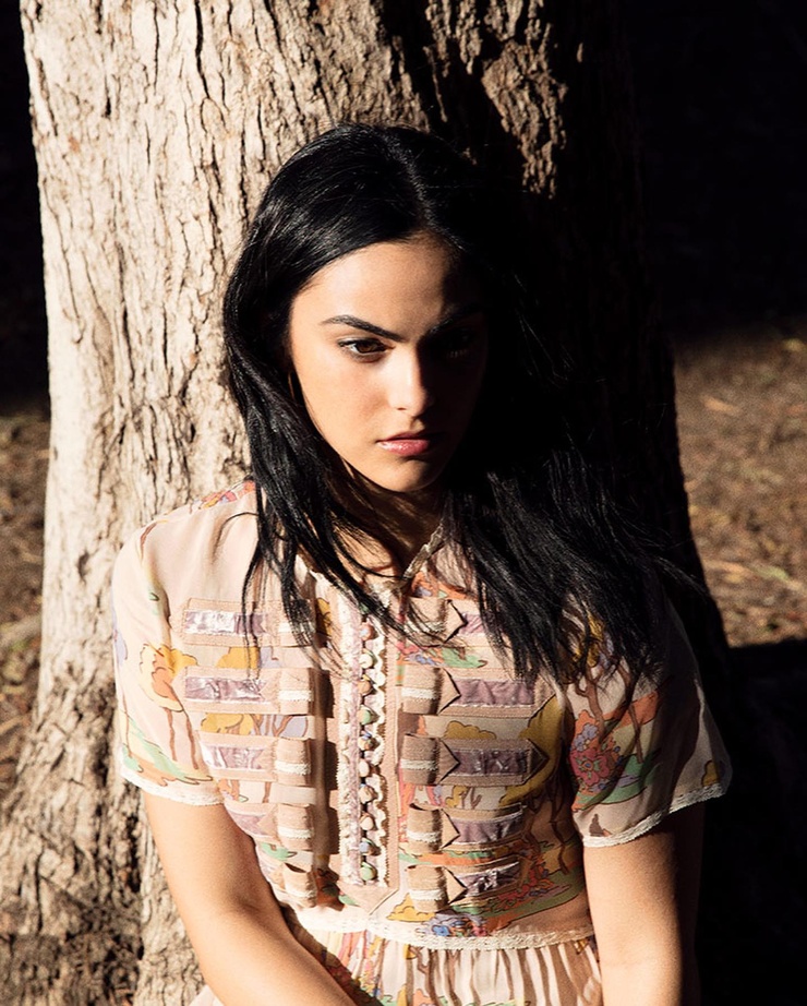 Camila Mendes