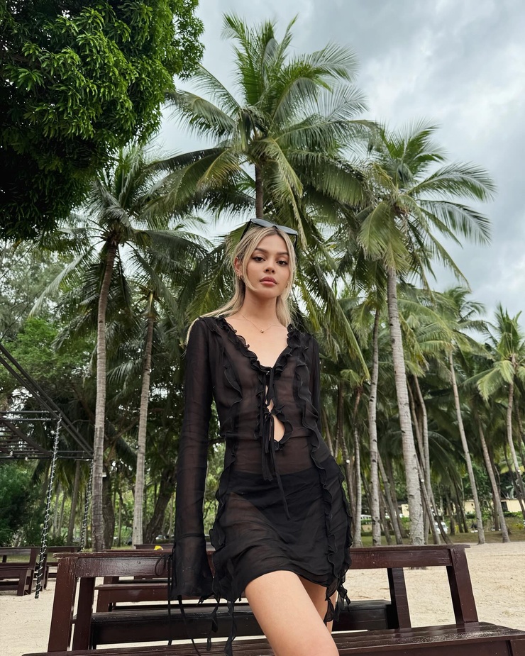 Lily Maymac