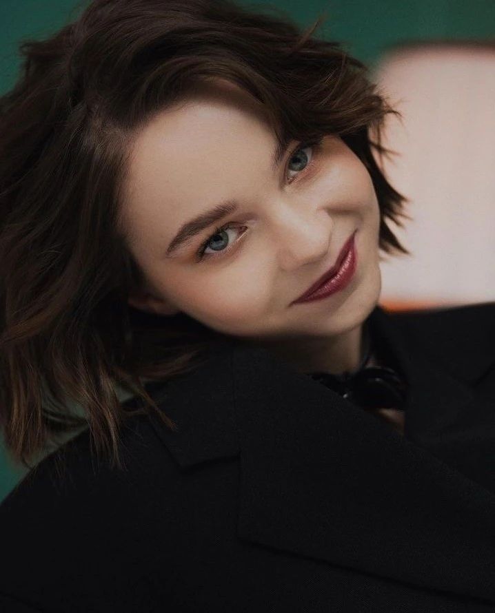 Emma Myers Emma Myers