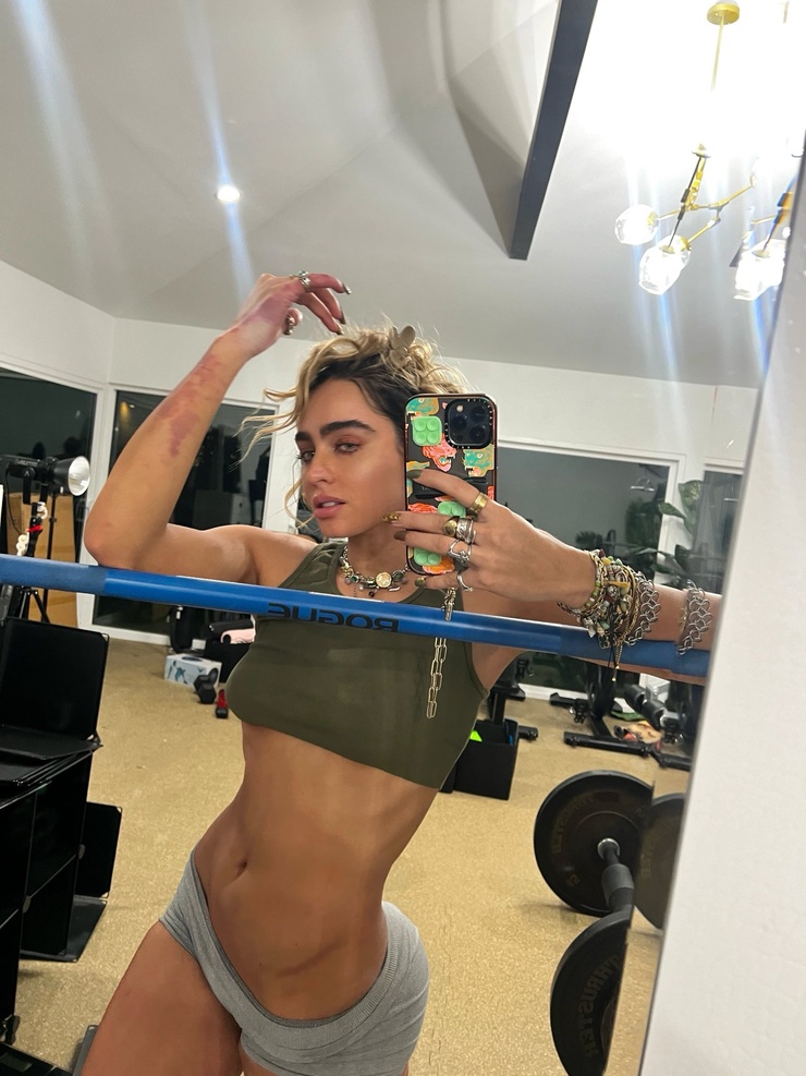 Sommer Ray