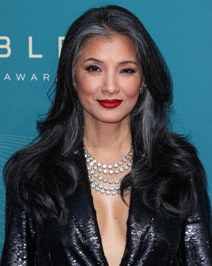 Kelly Hu