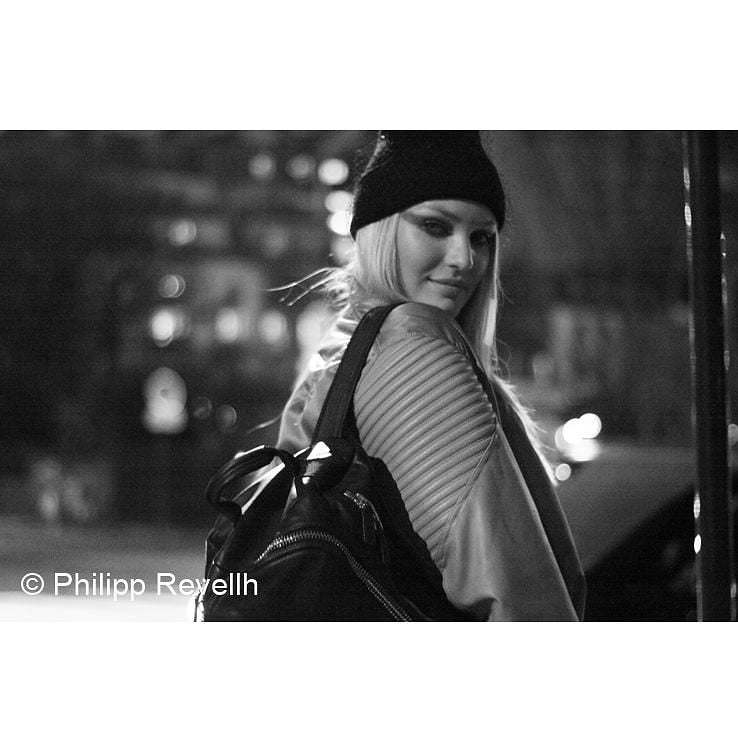 Picture of Candice Swanepoel