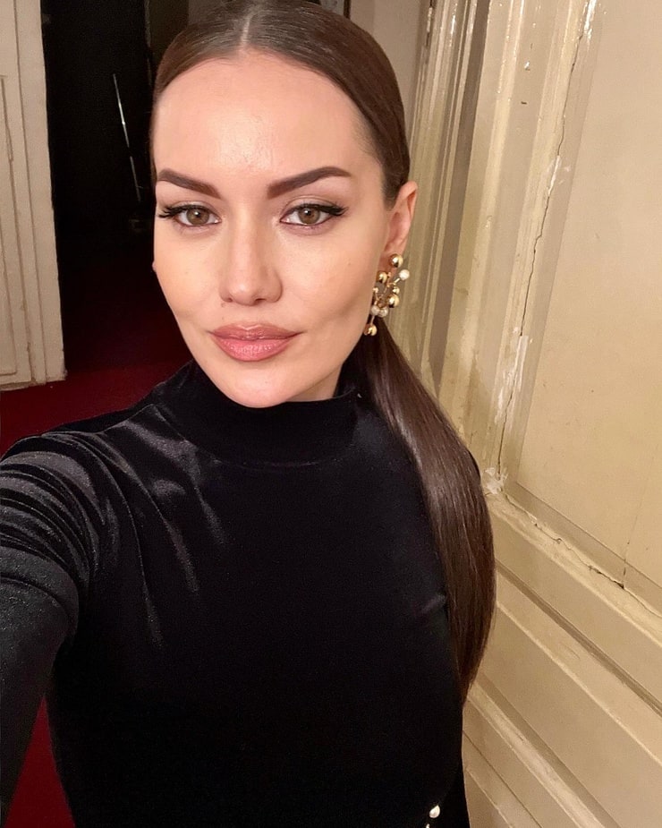 Fahriye Evcen