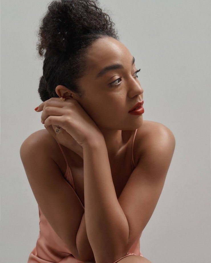 Aisha Dee