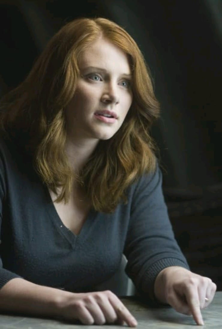 Katherine Brewster (Bryce Dallas Howard)