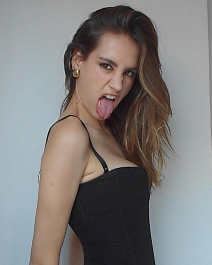 Nell Verlaque