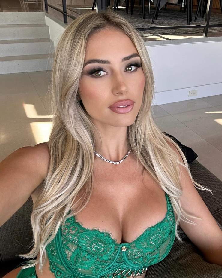 Georgina Gentle Georgina Gentle