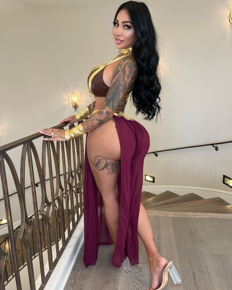 Brittanya Razavi