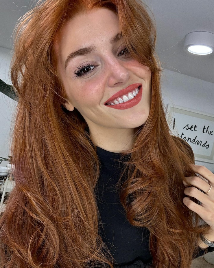 Hande Erçel Hande Erçel