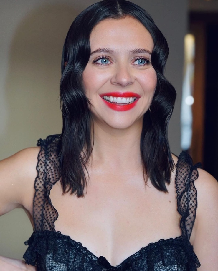Bel Powley Bel Powley
