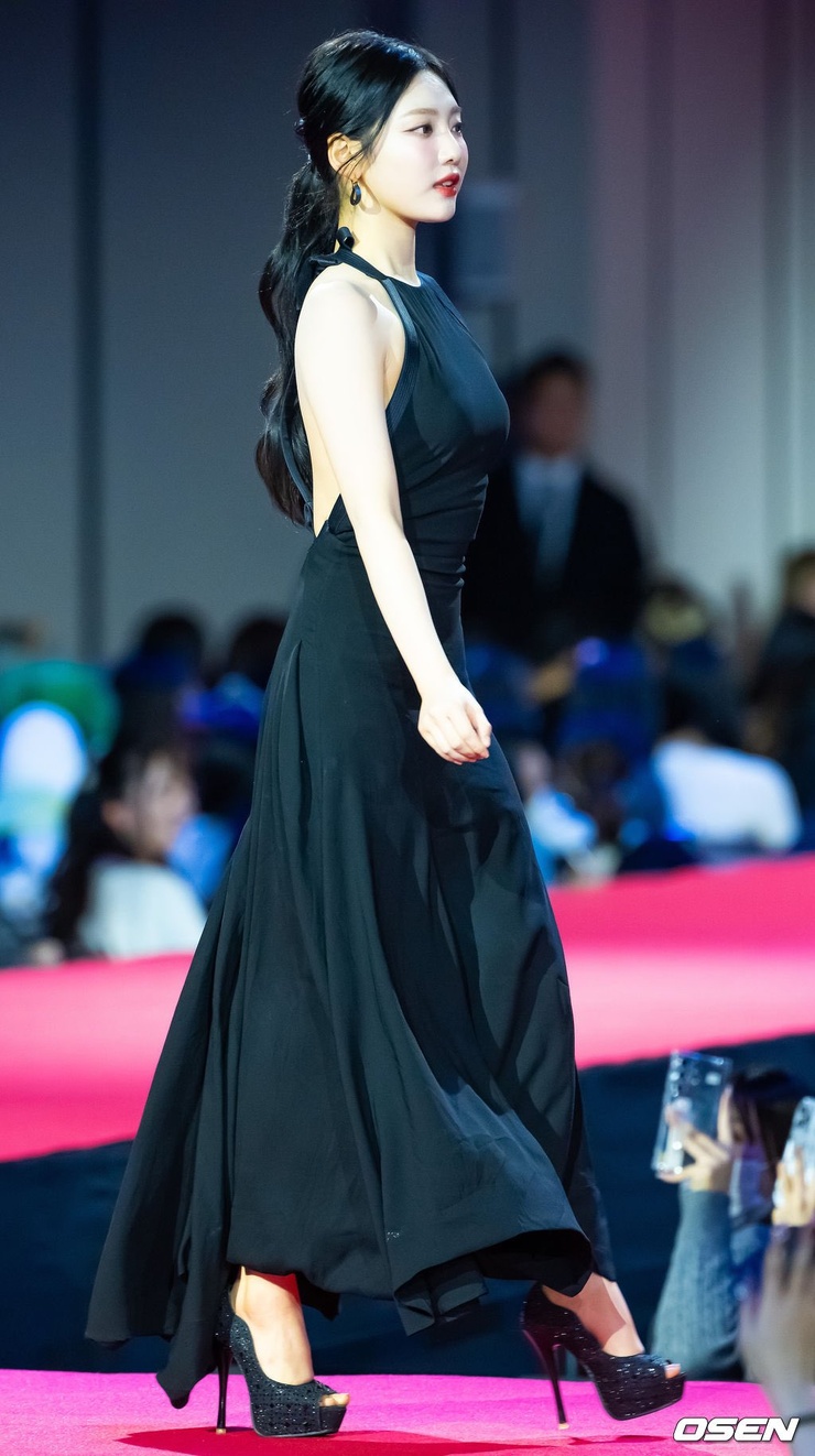Yizhuo Ning