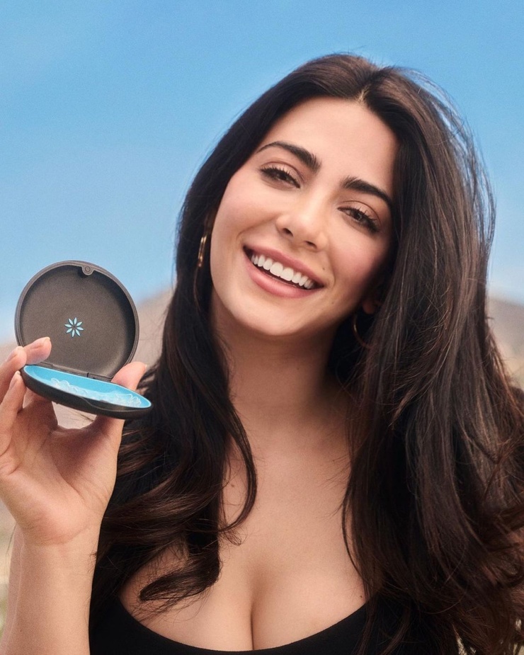 Emeraude Toubia Emeraude Toubia
