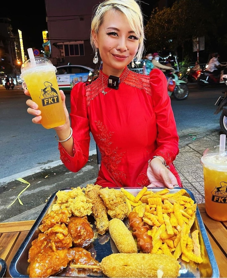 Raina Huang