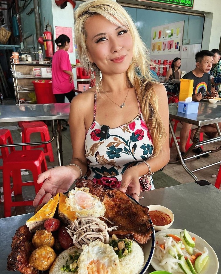 Raina Huang
