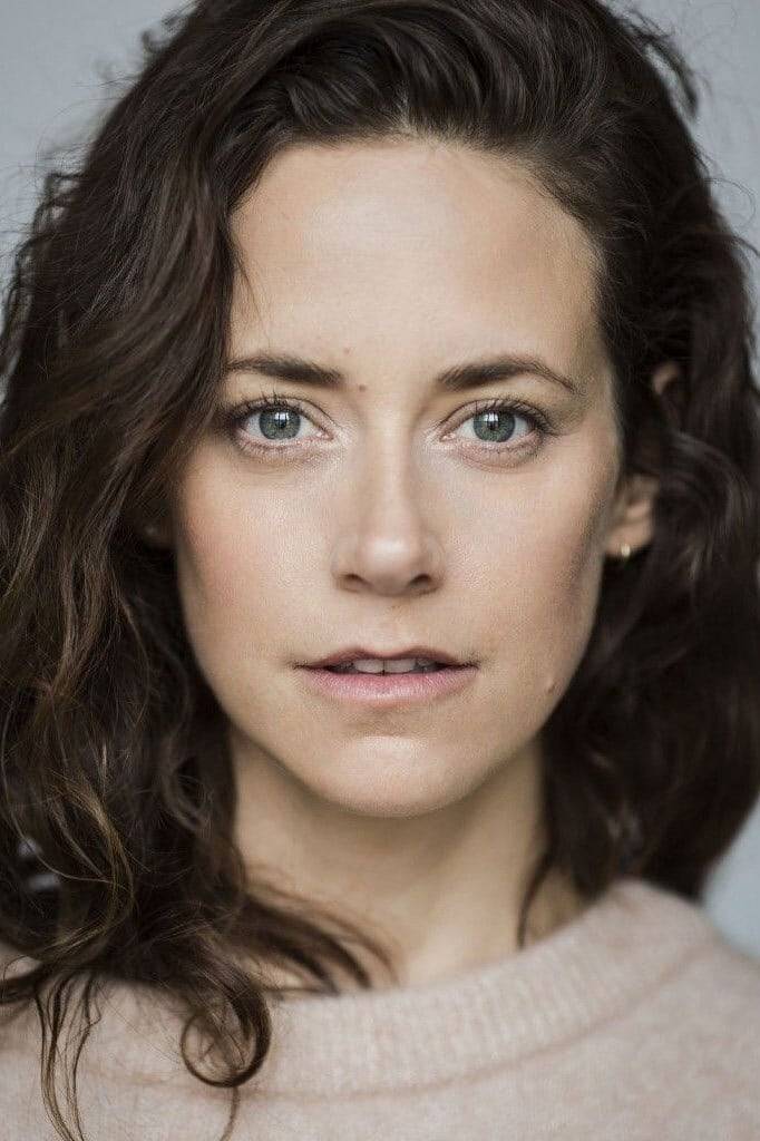 Anja Knauer Anja Knauer