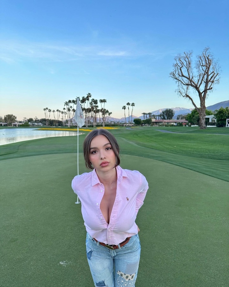 Sophie Mudd Sophie Mudd