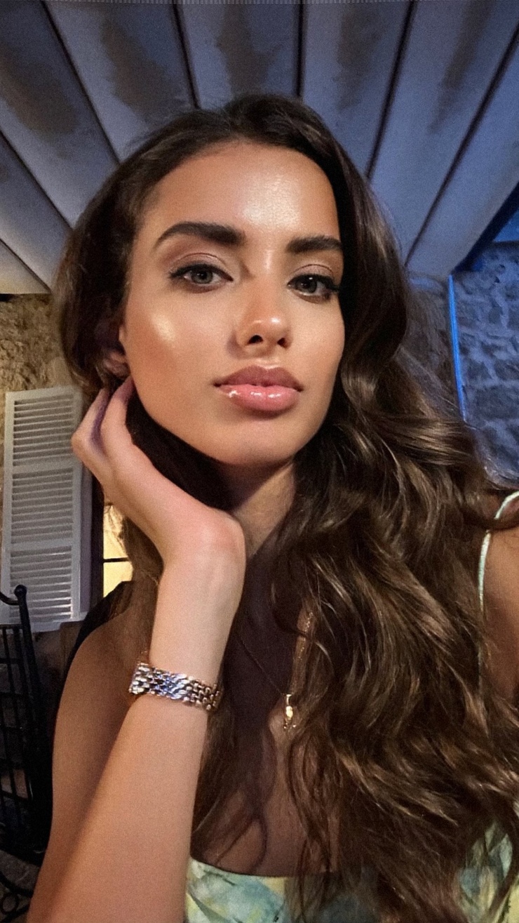 Liza Kovalenkoo Liza Kovalenkoo