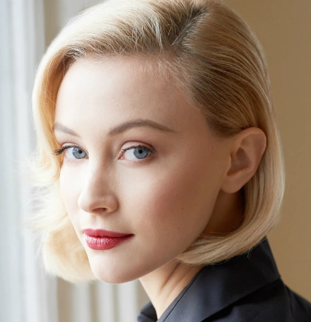 Sarah Gadon