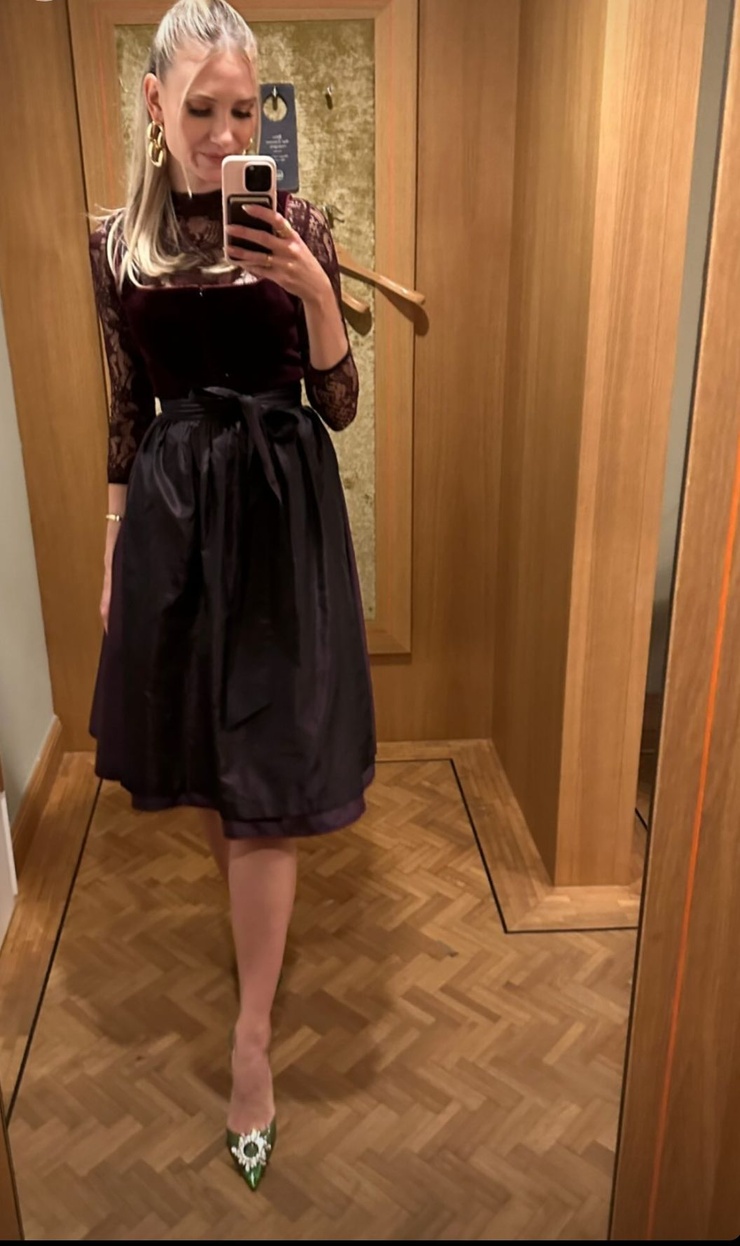 Carolin Niemczyk Carolin Niemczyk