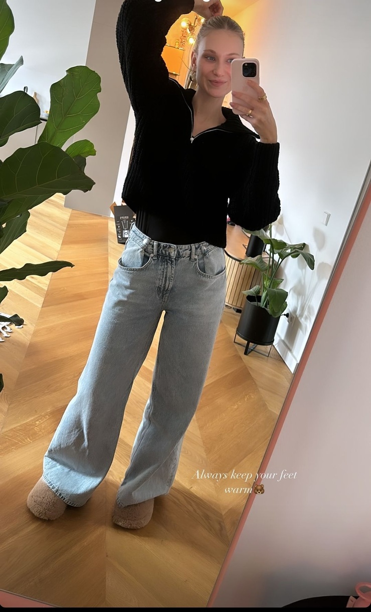 Carolin Niemczyk Carolin Niemczyk