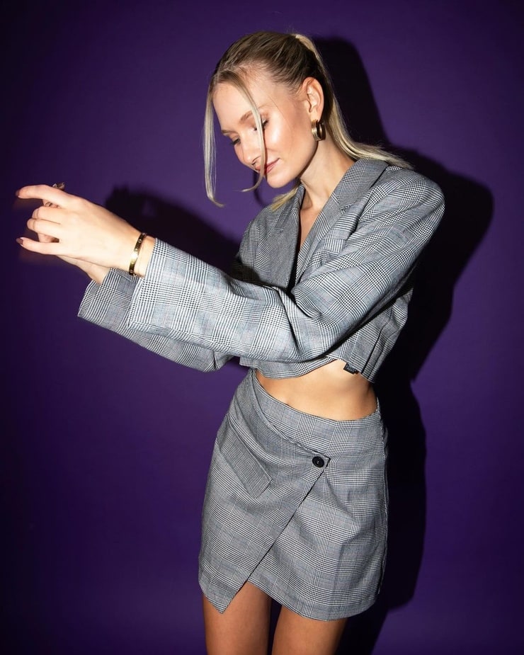 Carolin Niemczyk Carolin Niemczyk